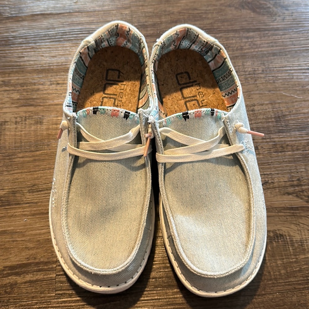 Brand new hey dudes. Only worn around the house.